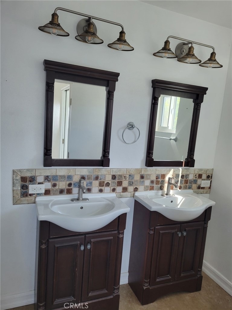 404 S Juanita - Photo 5