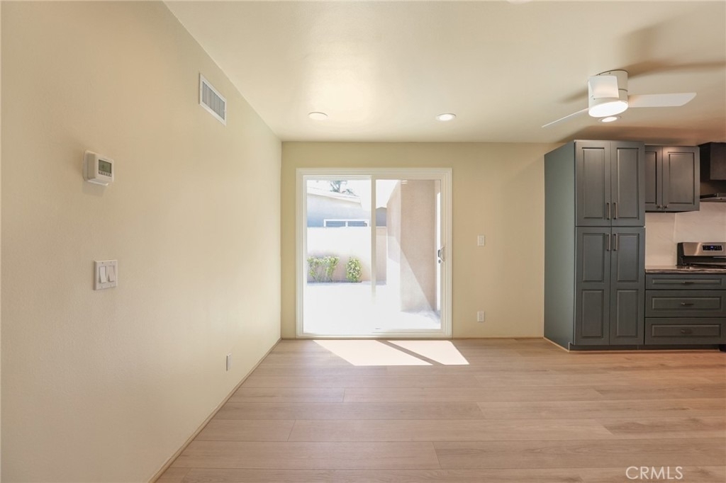 2528 Bowdoin Place - Photo 10