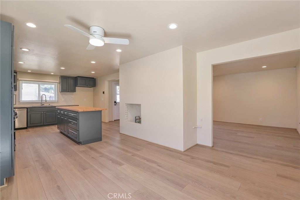 2528 Bowdoin Place - Photo 9