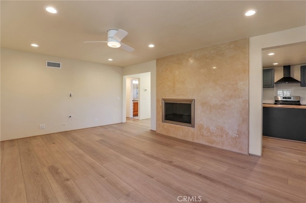 2528 Bowdoin Place - Photo 7