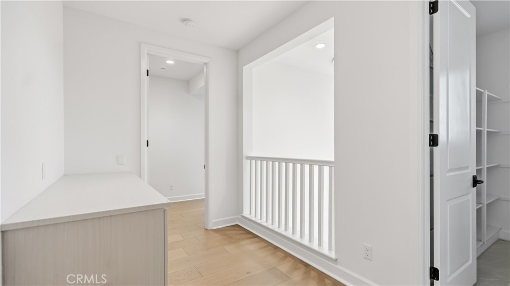 242 Sutters - Photo 46