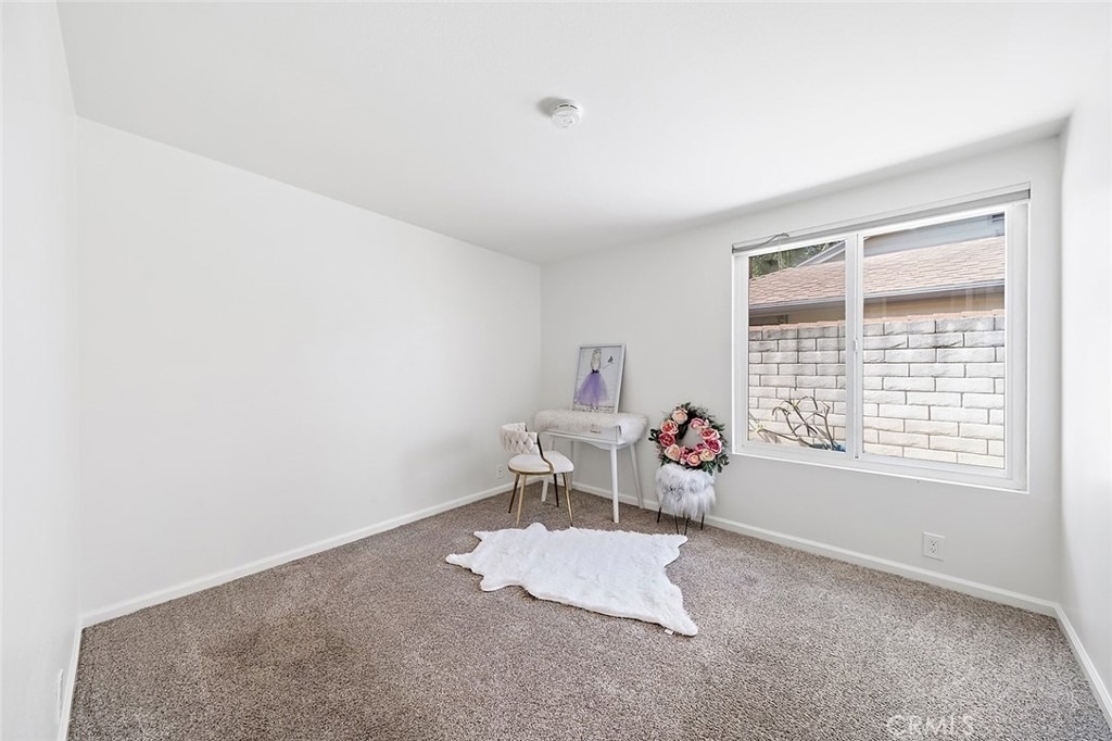 9102 Warfield - Photo 28