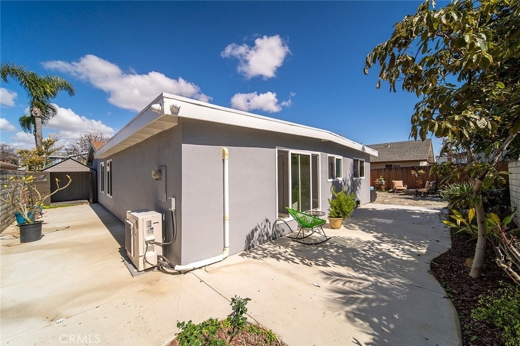 9102 Warfield - Photo 46