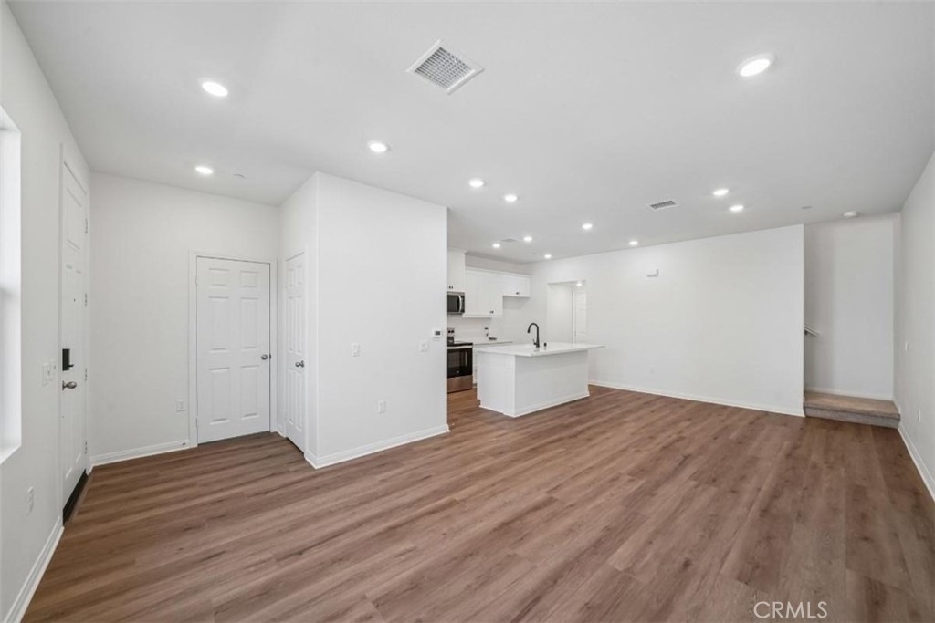 4271 E Carmel Privado - Photo 2