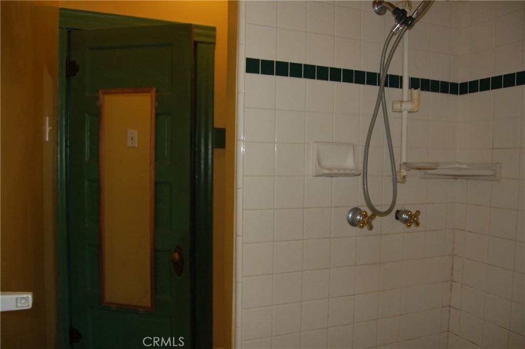 4162 Chestnut Street - Photo 20