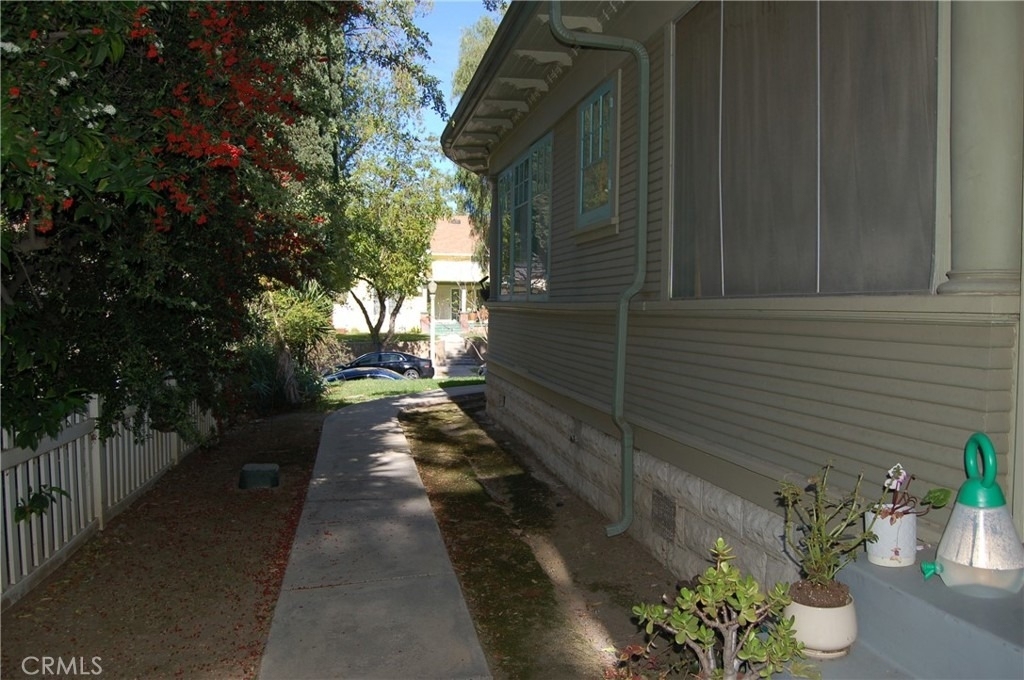 4162 Chestnut Street - Photo 8