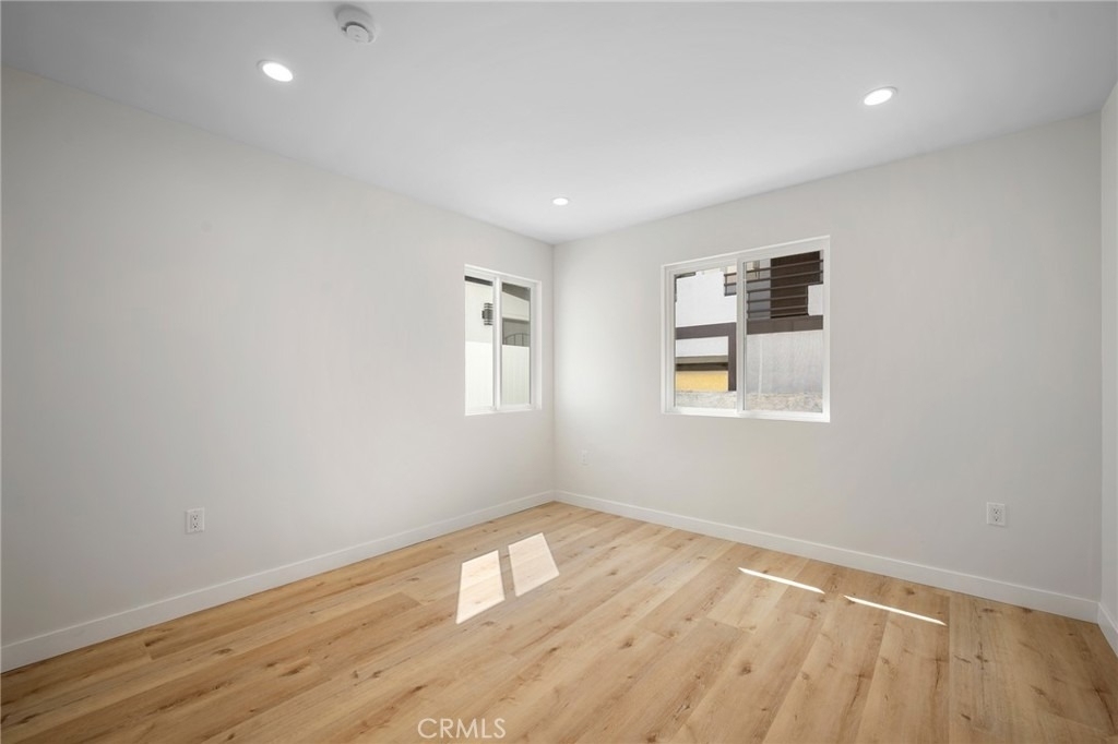 1025 Linden Avenue - Photo 12