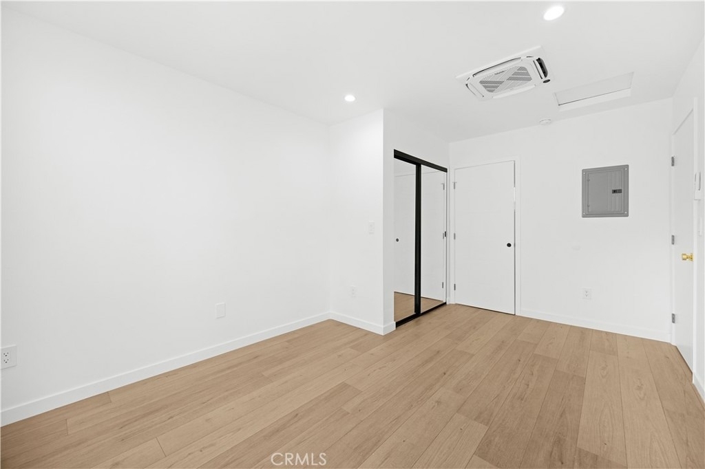 287 N Florence - Photo 8