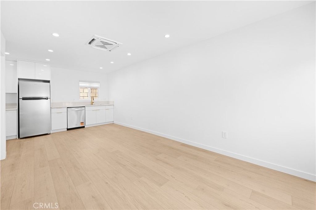 287 N Florence - Photo 1