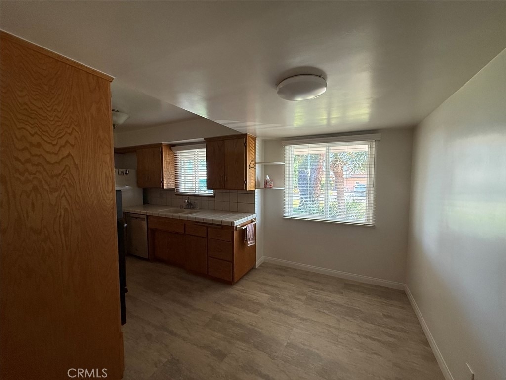 9247 Blackley - Photo 7
