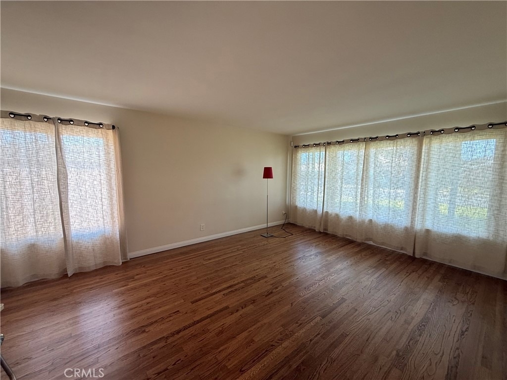 9247 Blackley - Photo 2