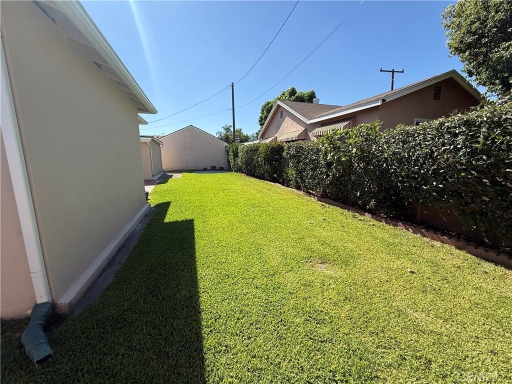 9247 Blackley - Photo 18