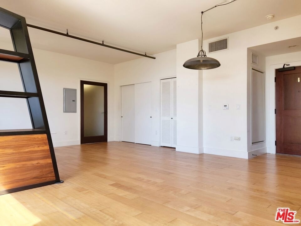 460 S Spring Street - Photo 12