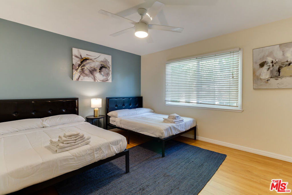 23907 Mobile Street - Photo 26