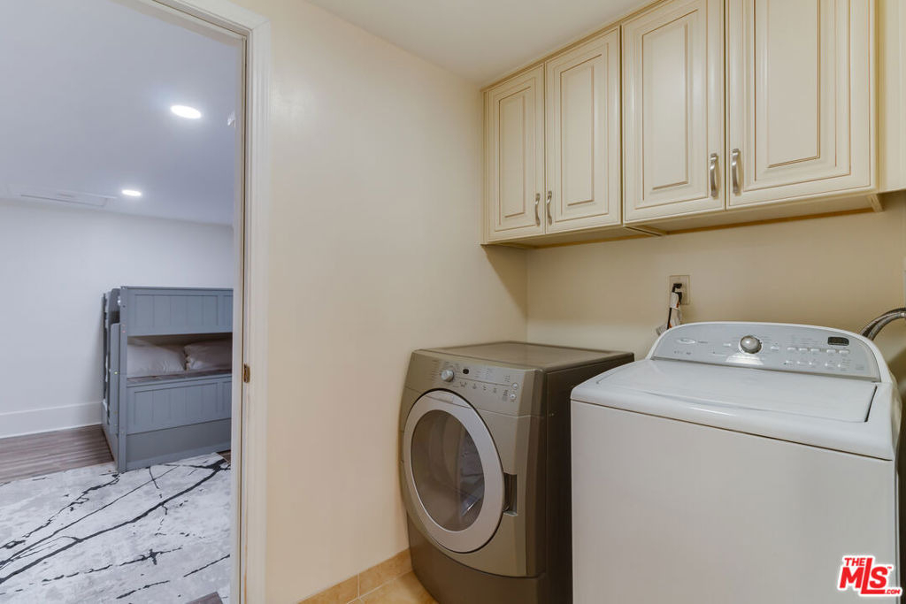 23907 Mobile Street - Photo 14