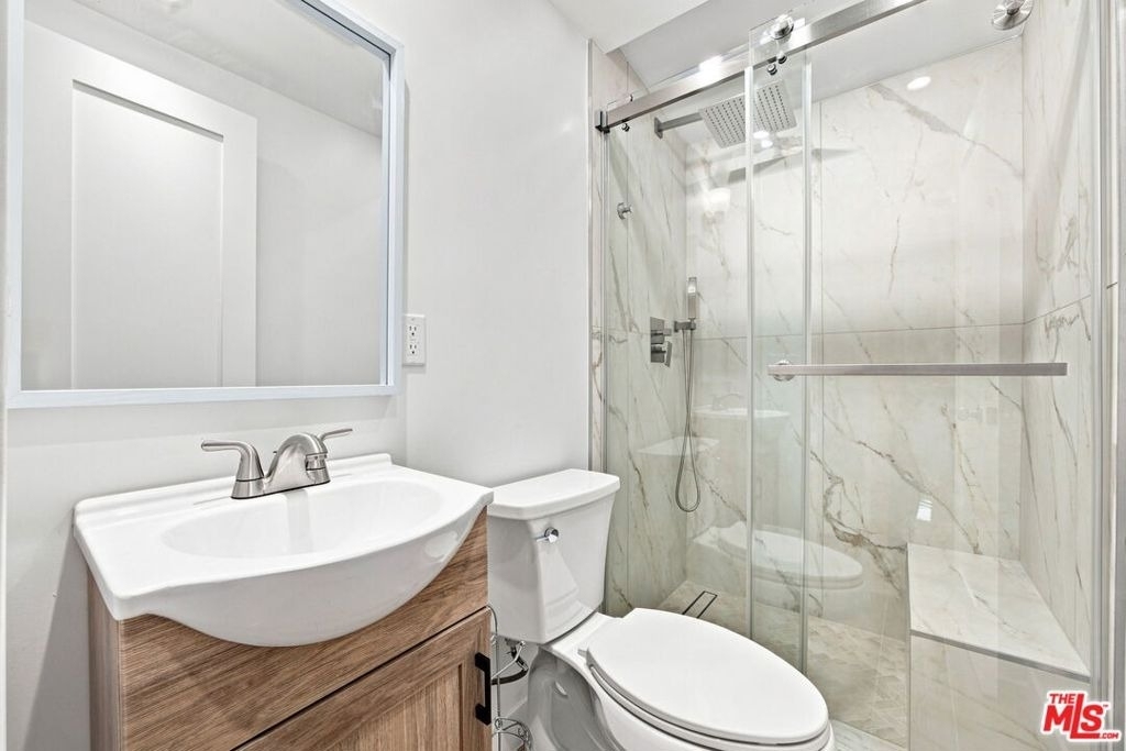 6848 Sylvia Avenue - Photo 12