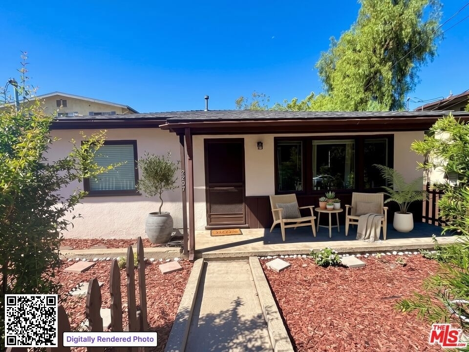 2297 Glendale Boulevard - Photo 12