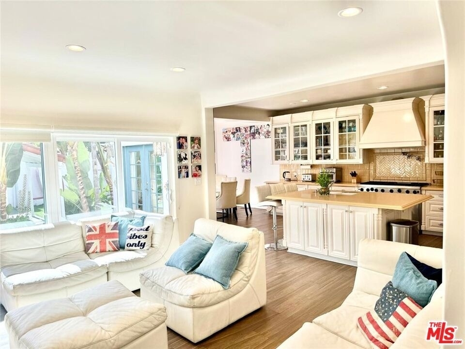 213 El Camino Drive - Photo 7