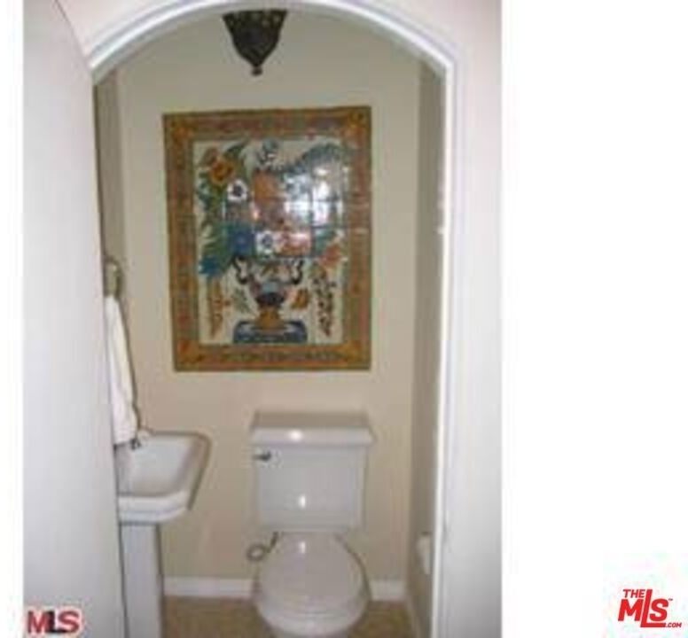 213 El Camino Drive - Photo 12