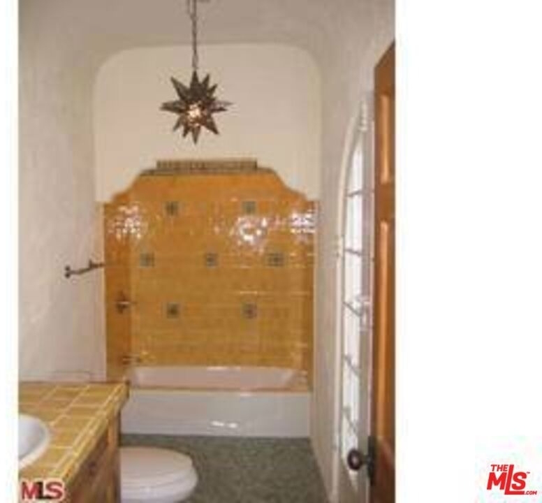 213 El Camino Drive - Photo 13