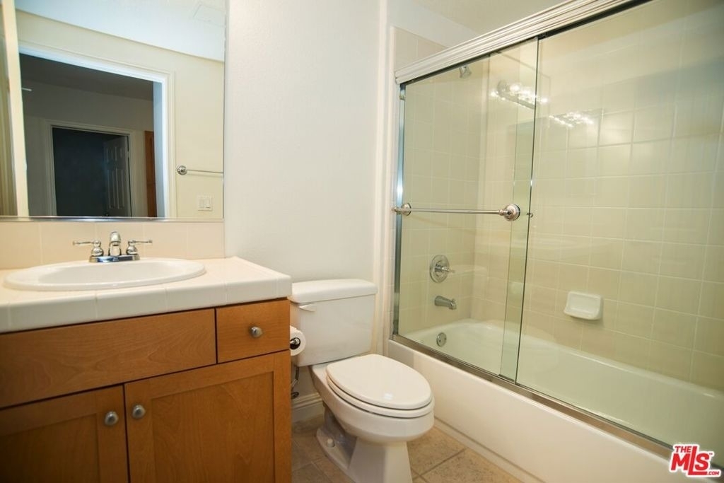5831 Seawalk Drive - Photo 21