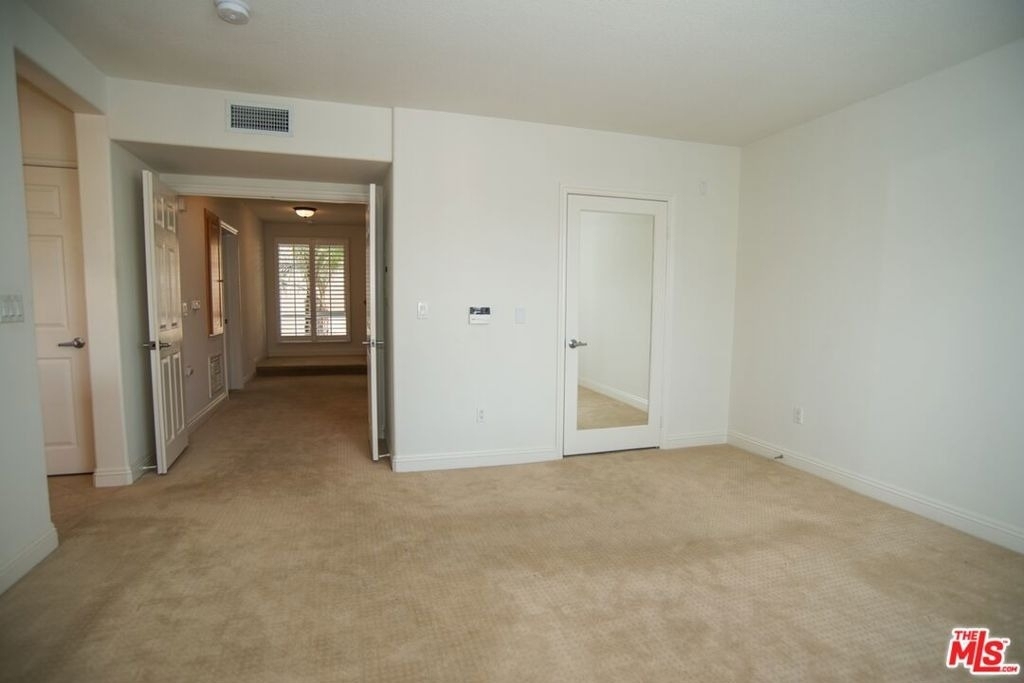5831 Seawalk Drive - Photo 15