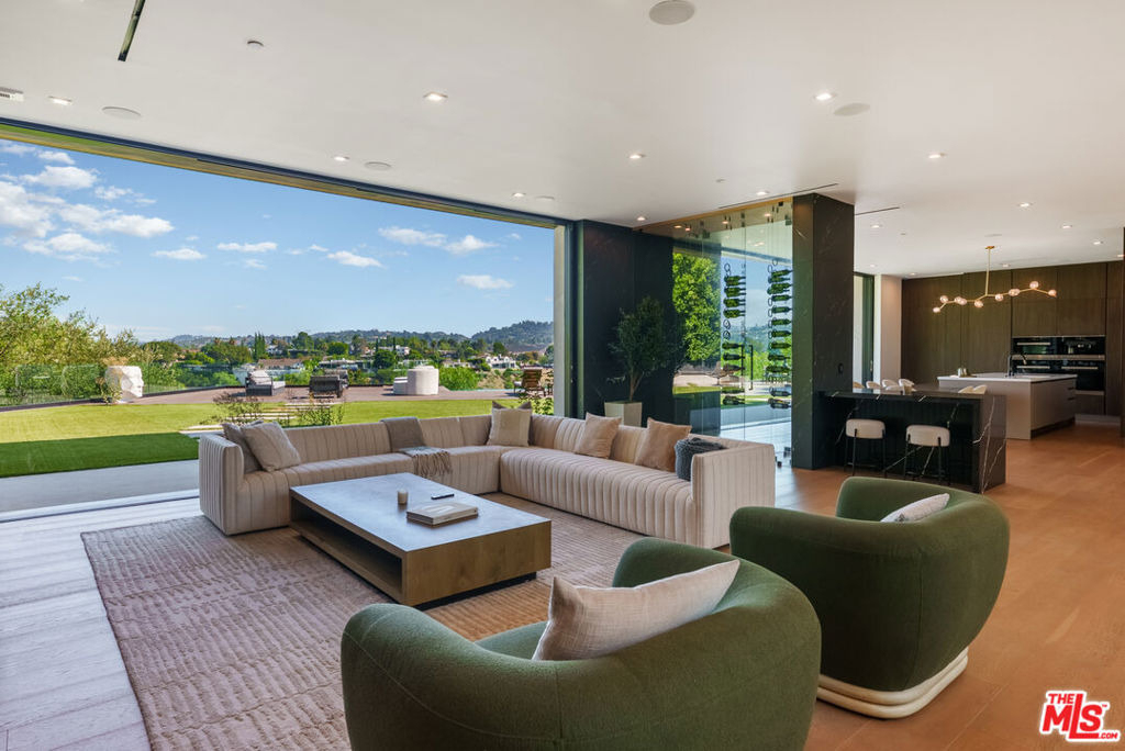 16110 Meadowview Drive - Photo 9