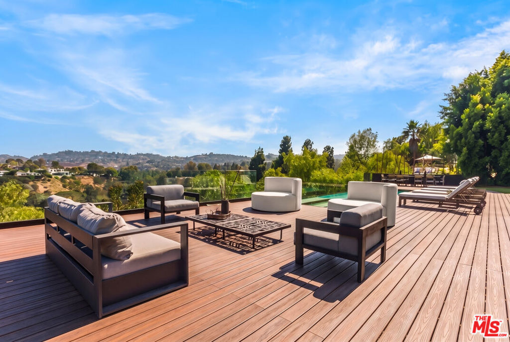 16110 Meadowview Drive - Photo 32