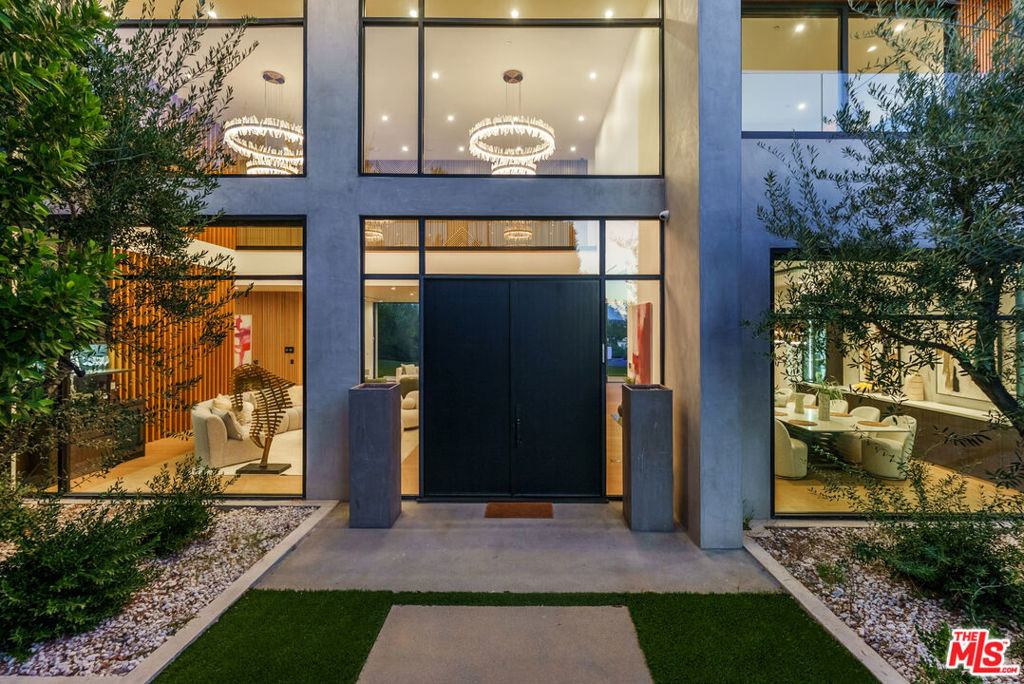 16110 Meadowview Drive - Photo 3