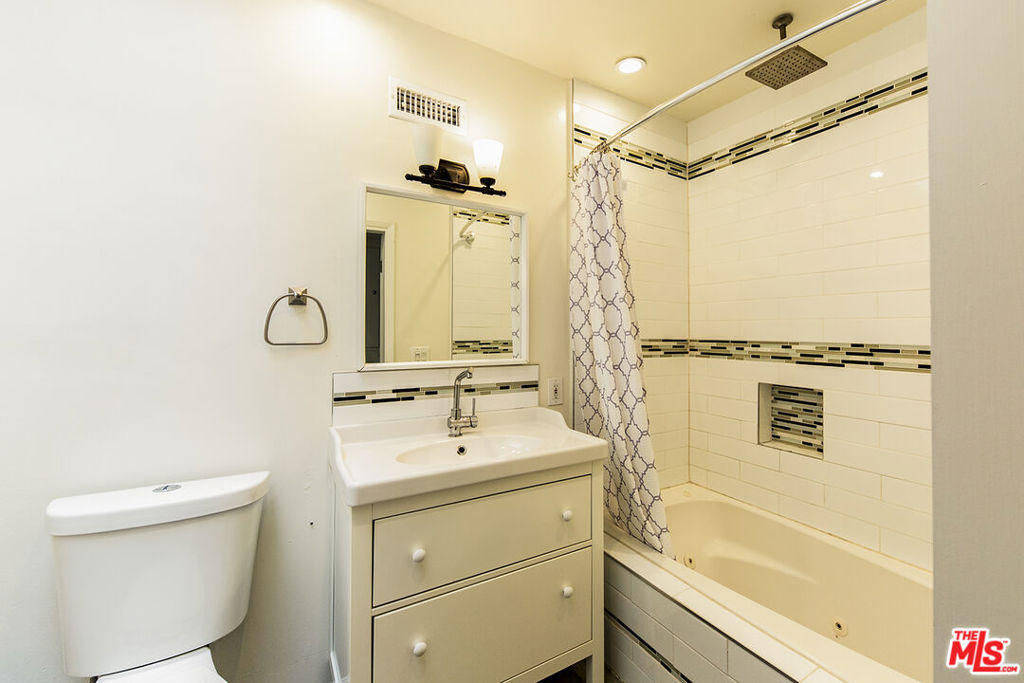 11559 Dona Evita Drive - Photo 15