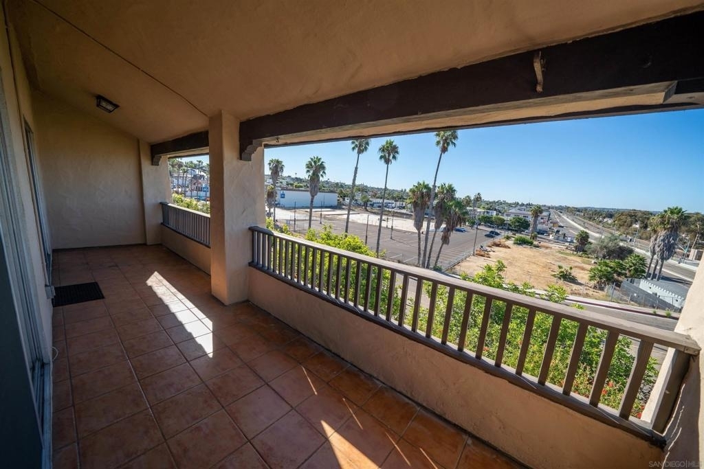 2520 Clairemont Dr. - Photo 10