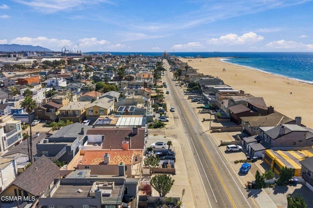 1516 Ocean Drive - Photo 35