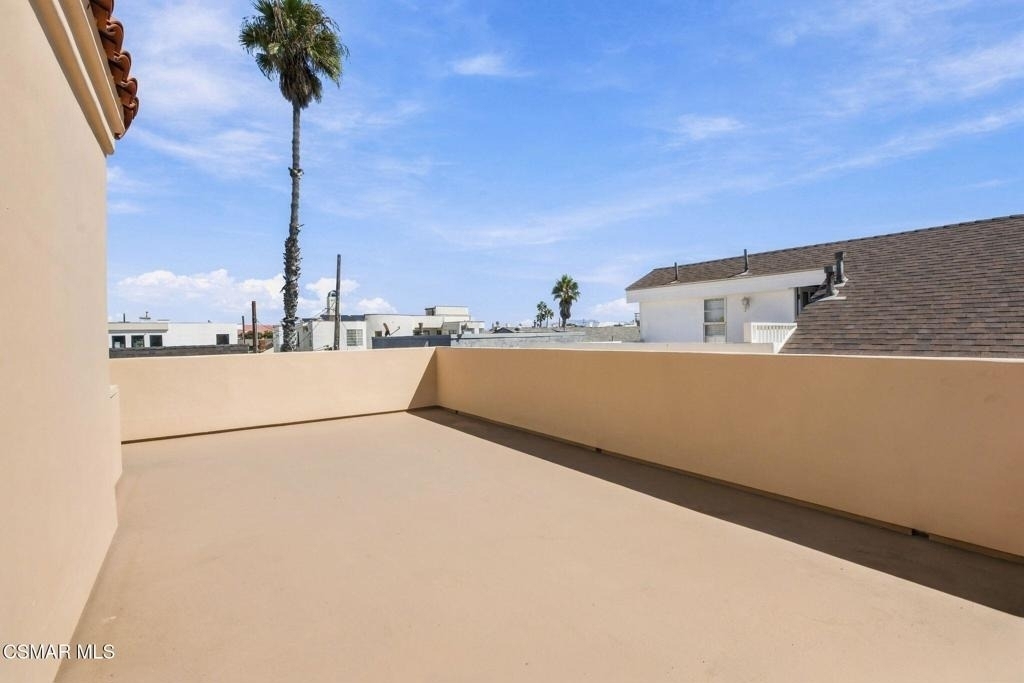 1516 Ocean Drive - Photo 31