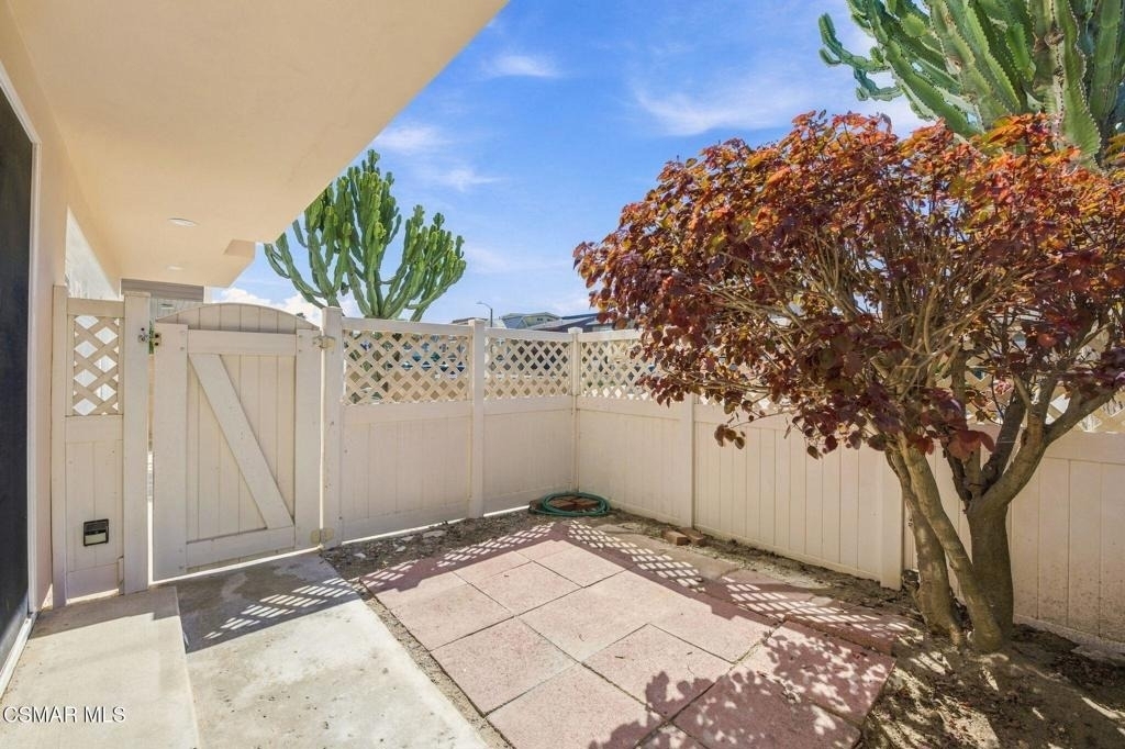 1516 Ocean Drive - Photo 33