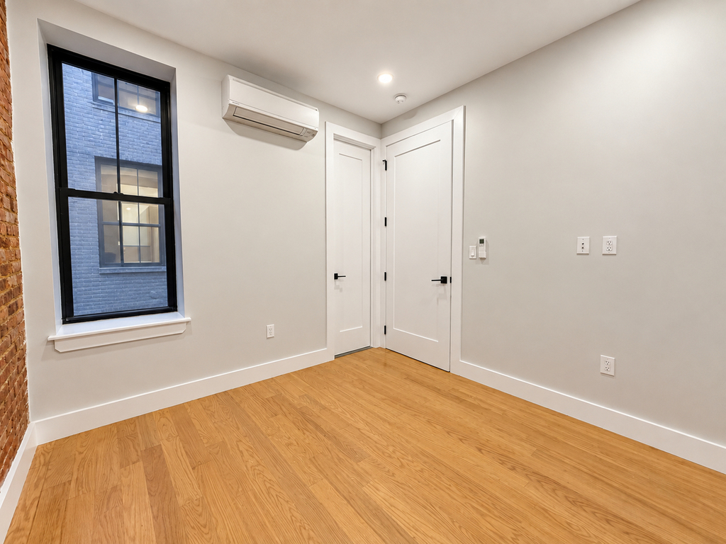 62-13 Catalpa Avenue - Photo 4