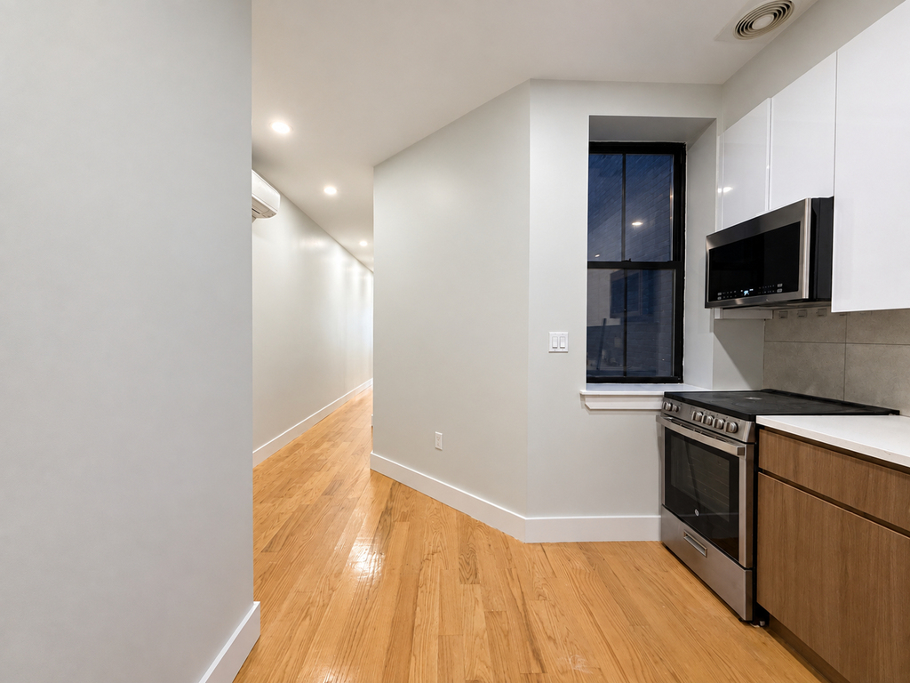 62-13 Catalpa Avenue - Photo 3