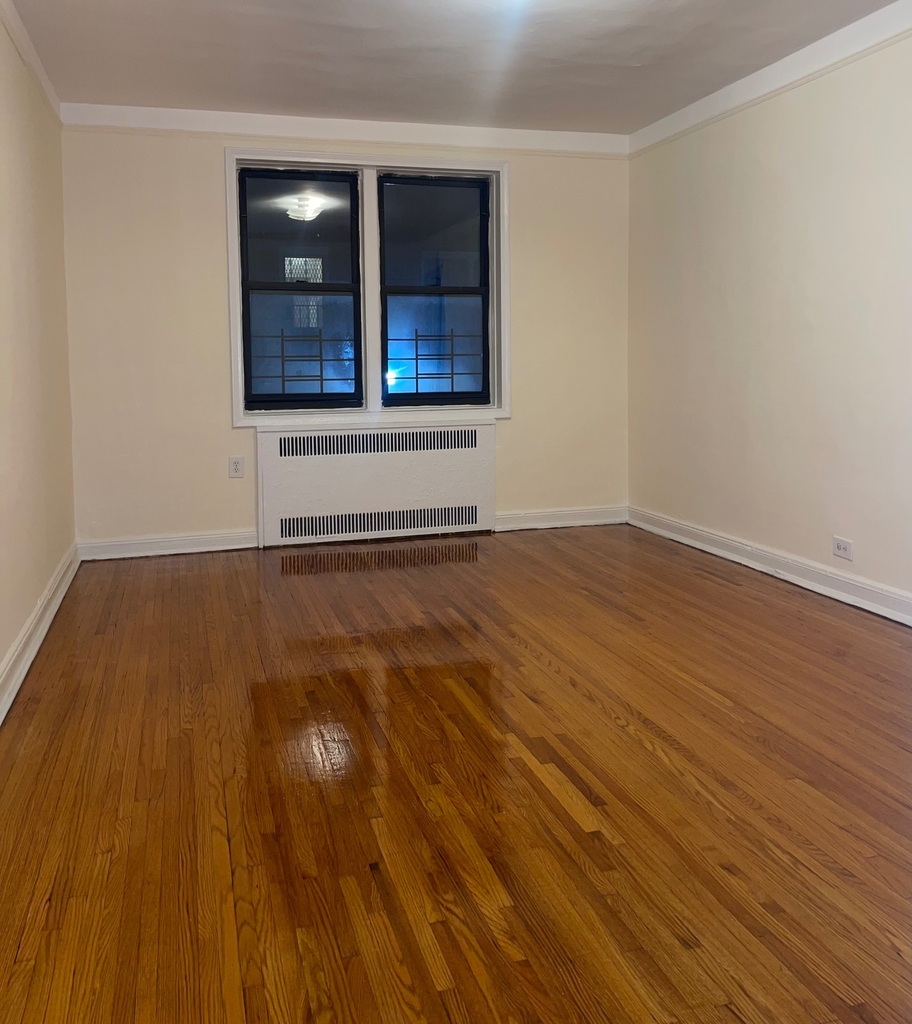65-84 Booth Street - Photo 3