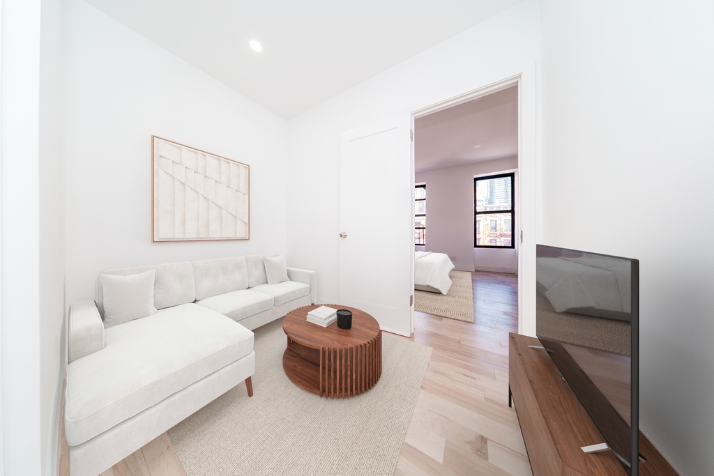 703 9th Avenue - Photo 0