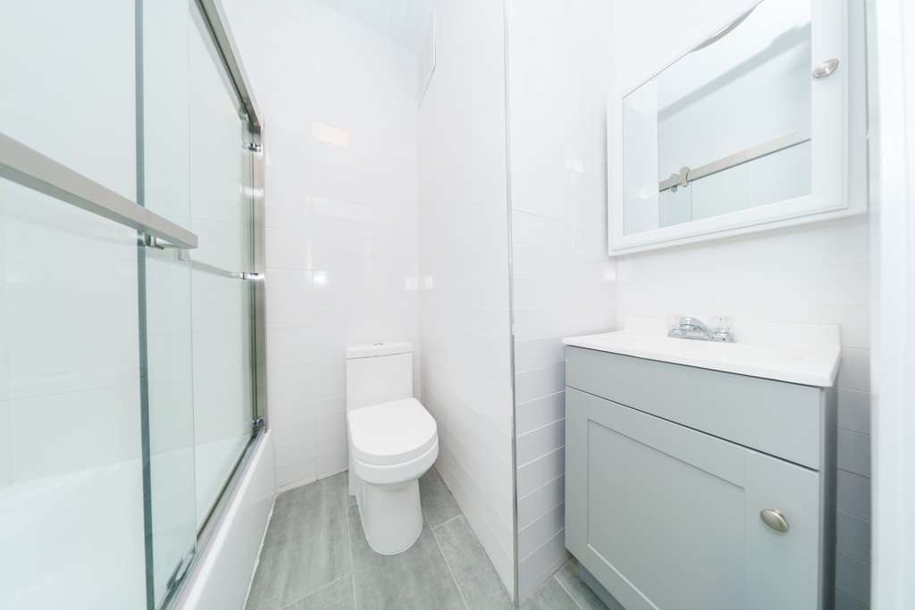 703 9th Avenue - Photo 6