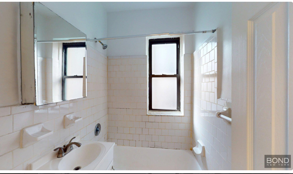 East 38th street  - Photo 3