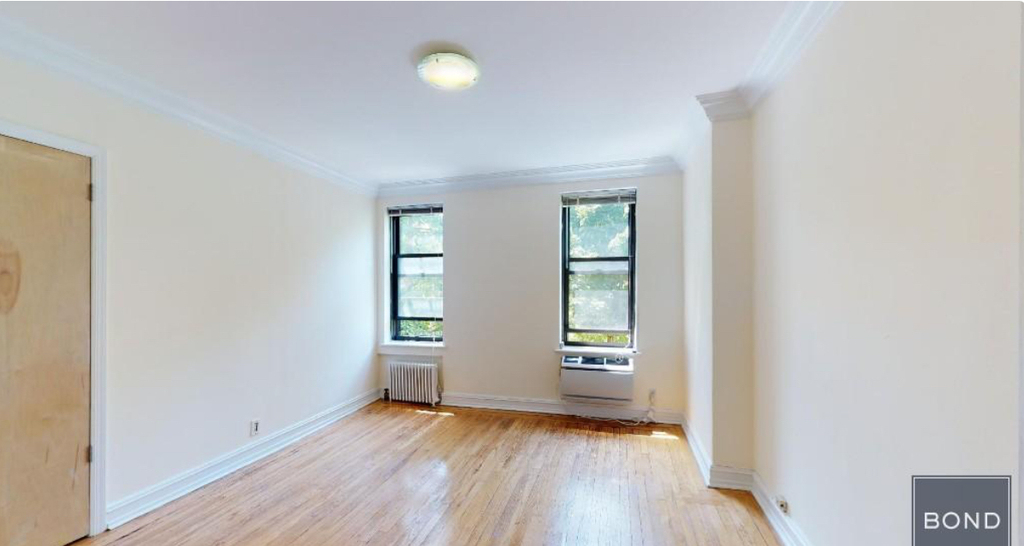 East 38th street  - Photo 0