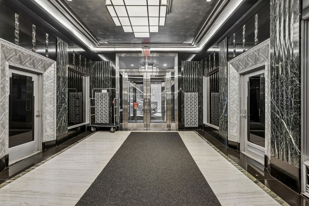 116 John Street - Photo 1