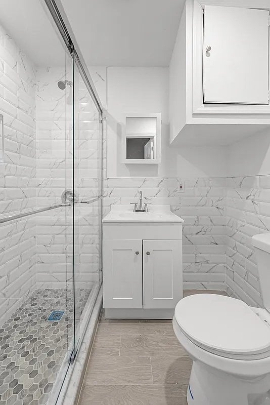 901 Dekalb Avenue - Photo 3