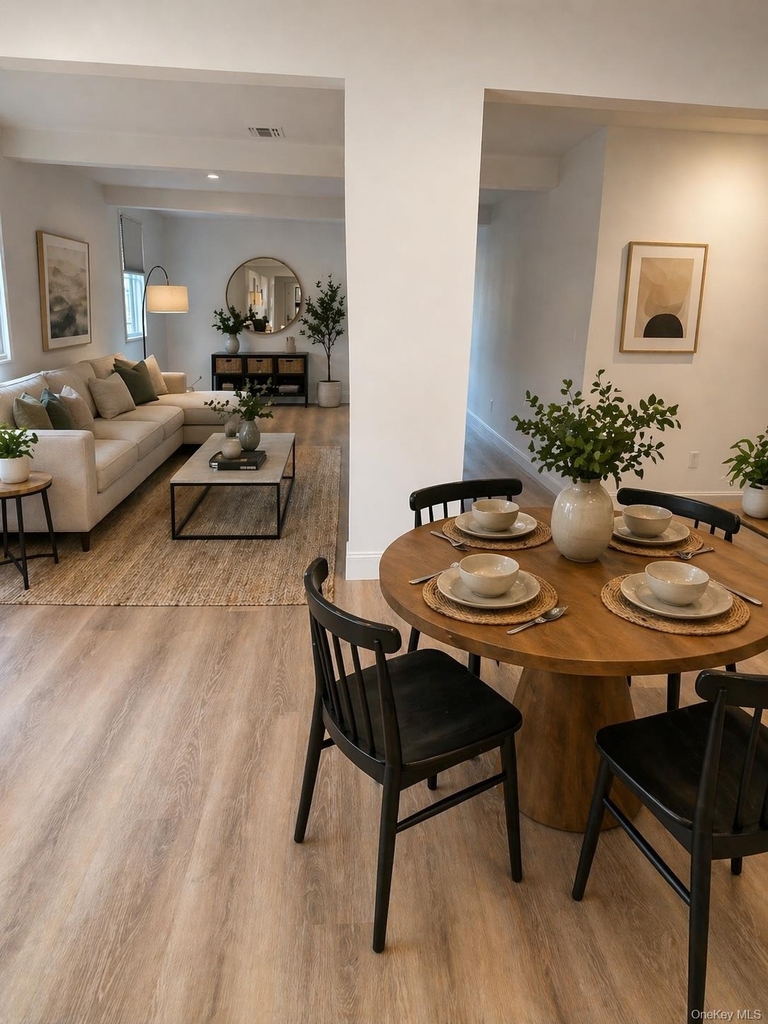 1353 Old Northern Boulevard - Photo 6