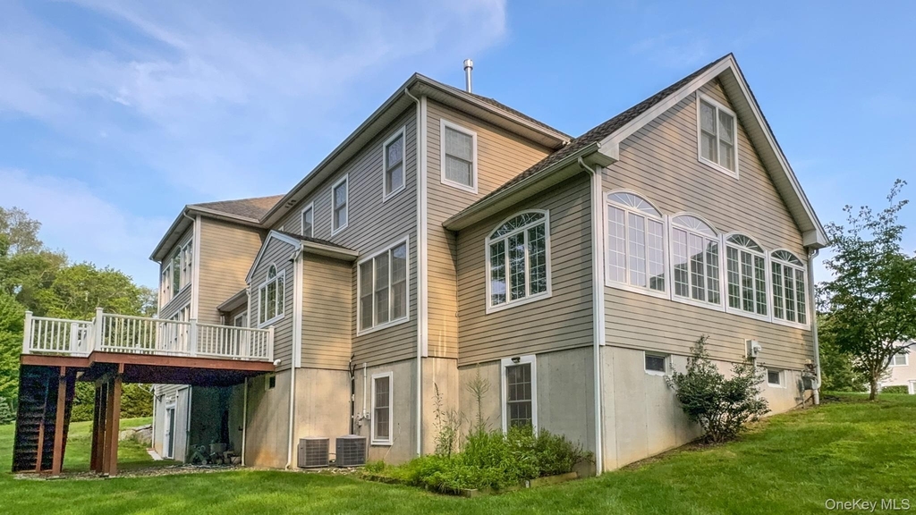 17 Chestnut Street - Photo 1