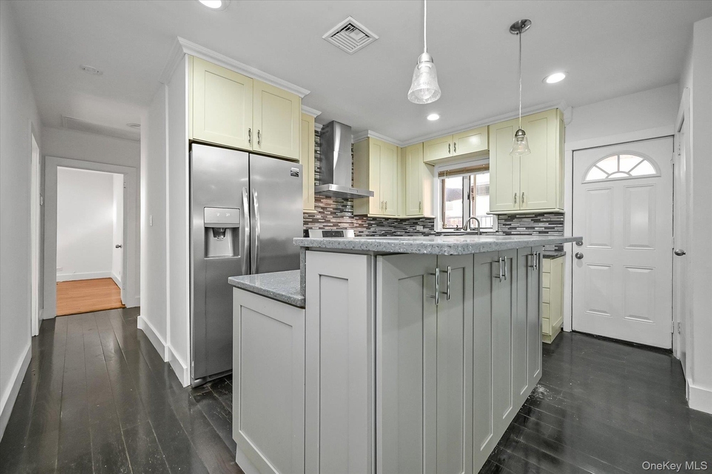 20911 85th Avenue - Photo 5