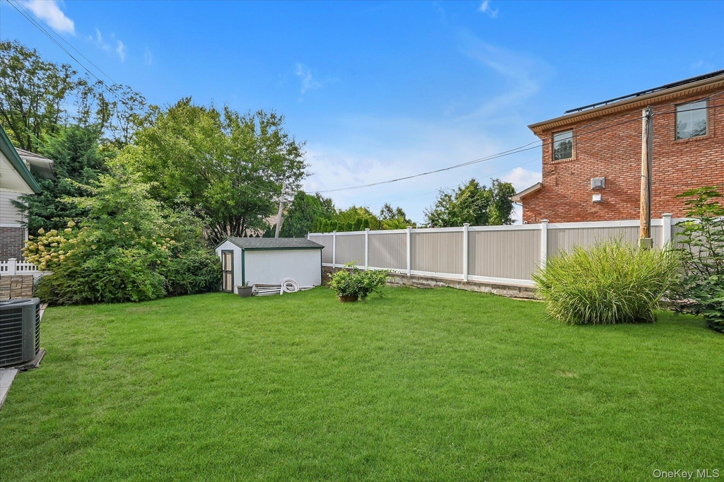 20911 85th Avenue - Photo 17