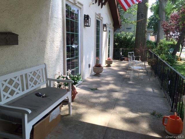 40-09 208th Street - Photo 6