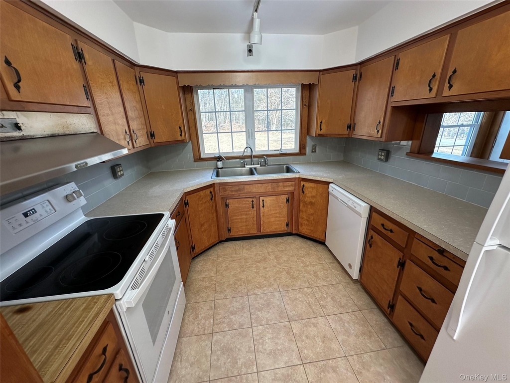 2458 Route 302 - Photo 3