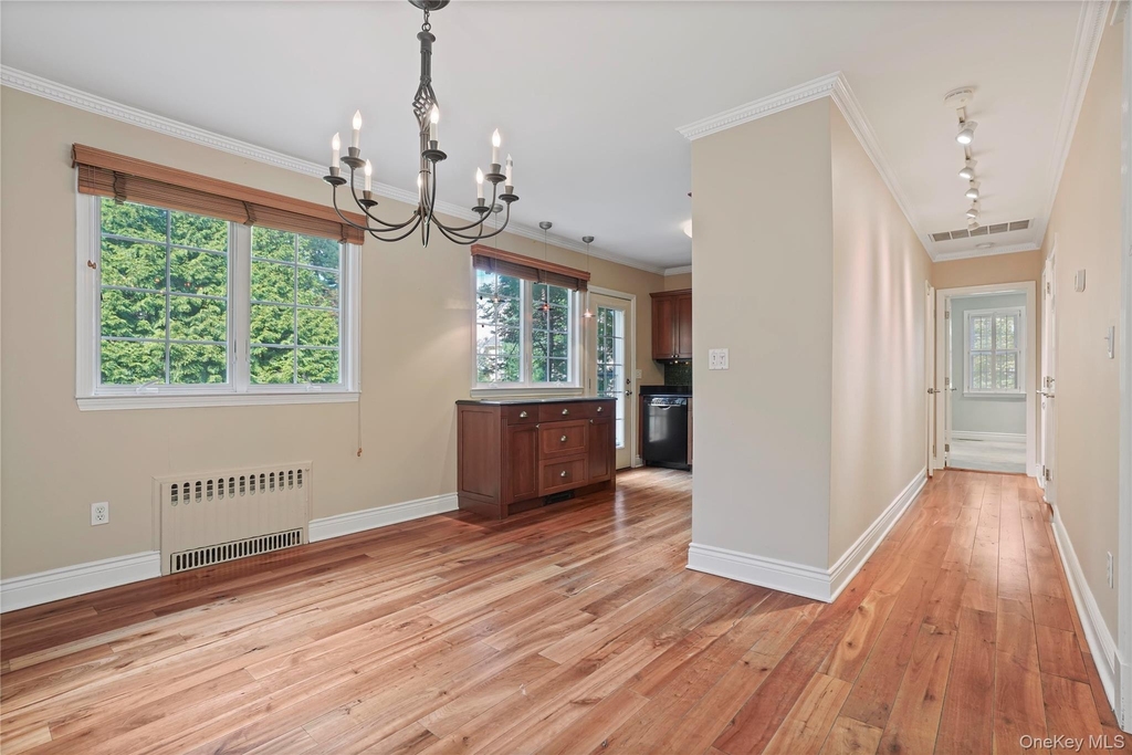 29 Coralyn Avenue - Photo 6